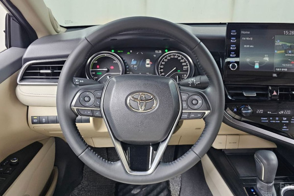 2024 Toyota Camry с пробегом 38 369 км