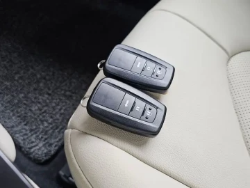 2024 Toyota Camry с пробегом 38 369 км