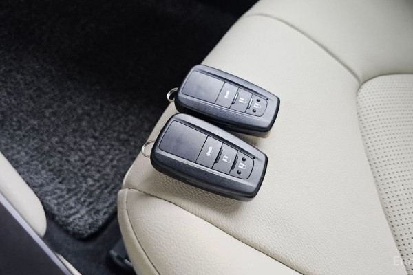 2024 Toyota Camry с пробегом 38 369 км