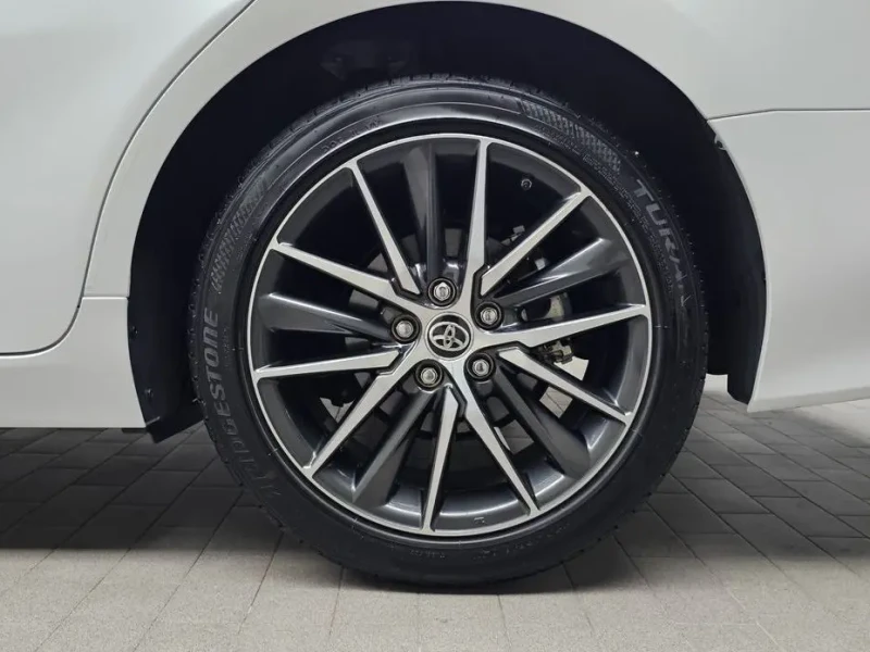 2024 Toyota Camry с пробегом 38 369 км