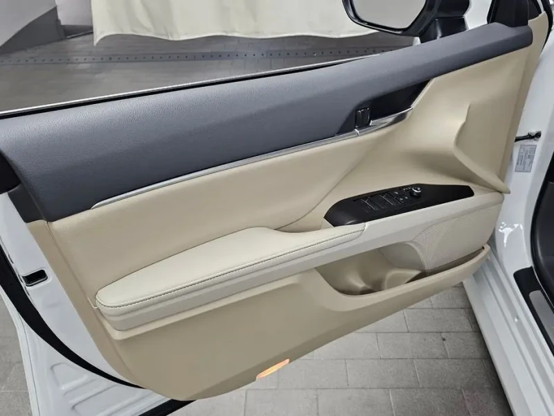 2024 Toyota Camry с пробегом 38 369 км