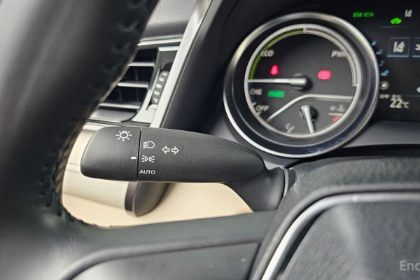 2024 Toyota Camry с пробегом 38 369 км