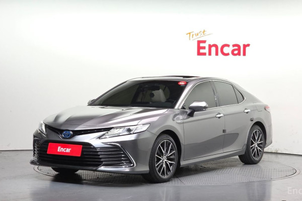 2023 Toyota Camry с пробегом 44 160 км