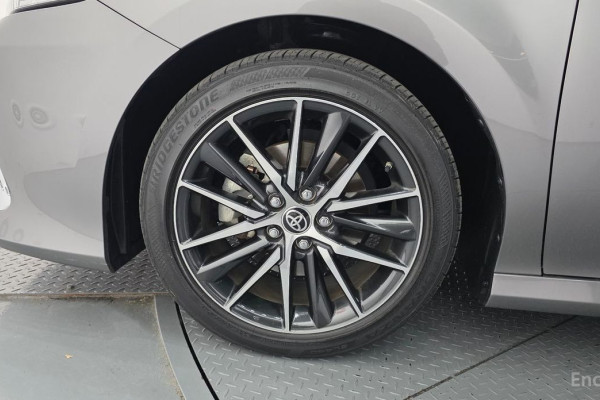 2023 Toyota Camry с пробегом 44 160 км