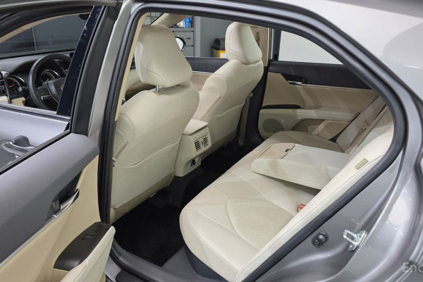 2023 Toyota Camry с пробегом 44 160 км