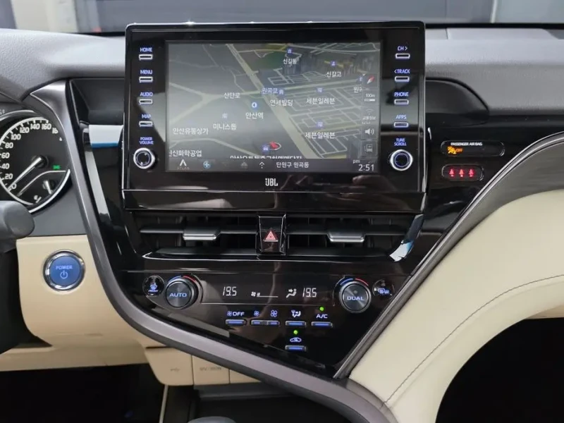 2023 Toyota Camry с пробегом 44 160 км