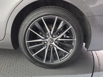 2023 Toyota Camry с пробегом 44 160 км