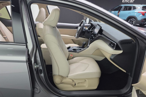 2023 Toyota Camry с пробегом 44 160 км