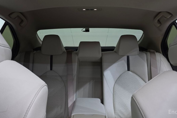 2023 Toyota Camry с пробегом 44 160 км