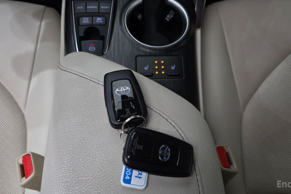 2023 Toyota Camry с пробегом 44 160 км