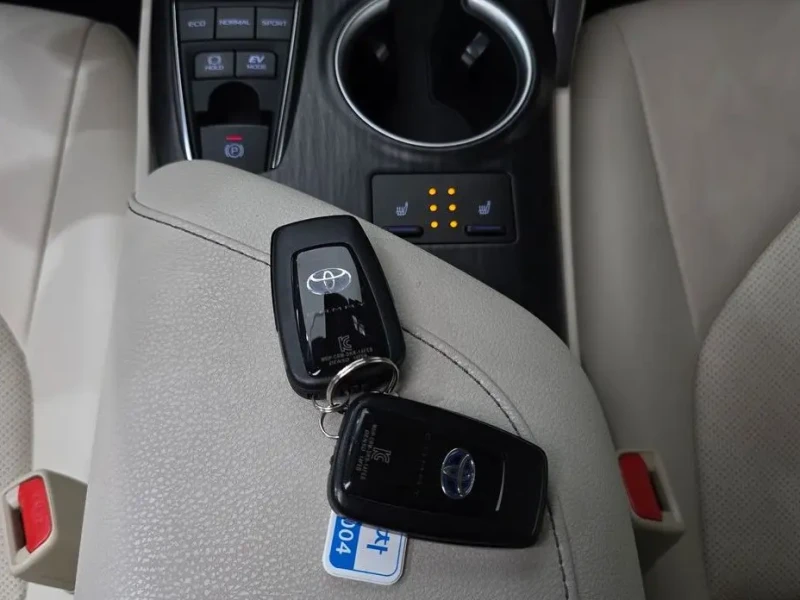 2023 Toyota Camry с пробегом 44 160 км
