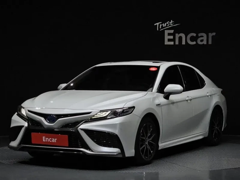 2024 Toyota Camry с пробегом 47 885 км