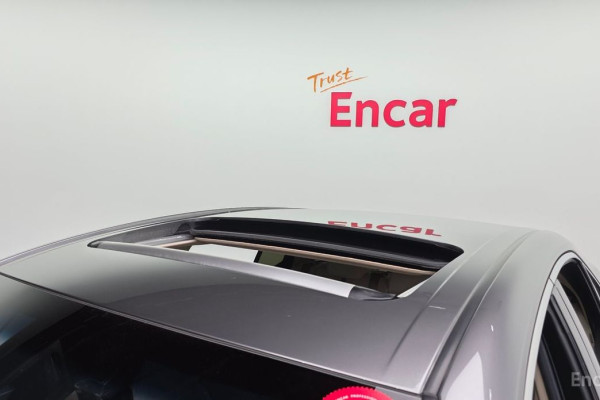 2023 Toyota Camry с пробегом 44 160 км