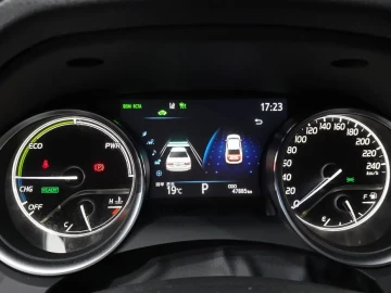 2024 Toyota Camry с пробегом 47 885 км
