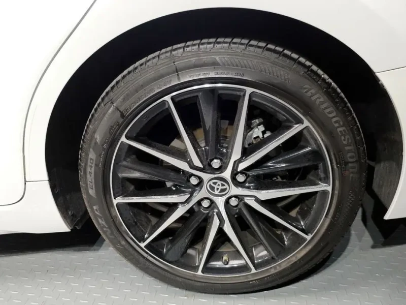 2024 Toyota Camry с пробегом 47 885 км