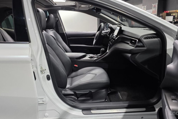 2024 Toyota Camry с пробегом 47 885 км