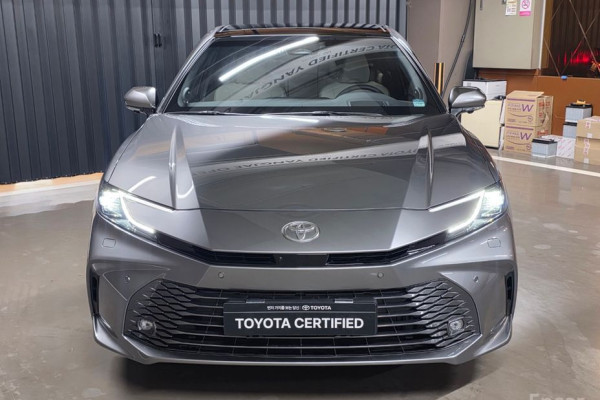 2025 Toyota Camry с пробегом 9 698 км