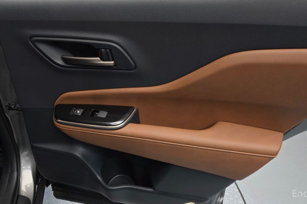 2026 Toyota Crown с пробегом 4 091 км