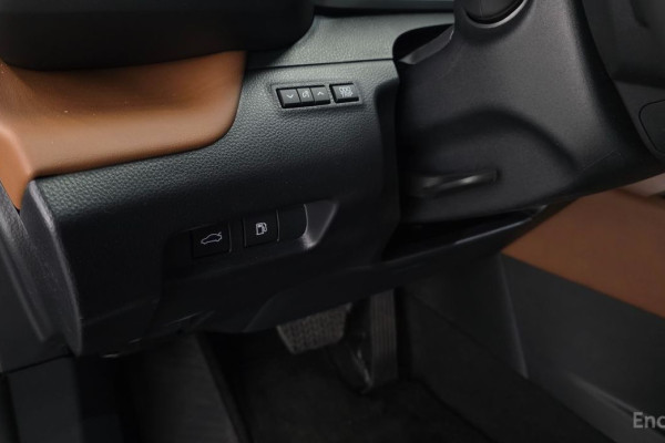 2026 Toyota Crown с пробегом 4 091 км