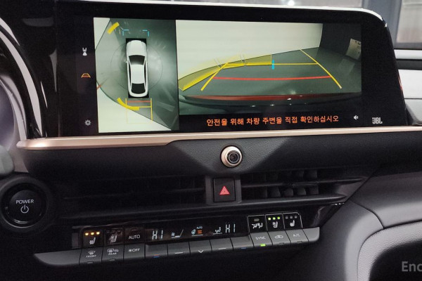 2023 Toyota Crown с пробегом 14 650 км