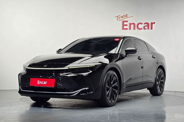 2025 Toyota Crown с пробегом 30 354 км