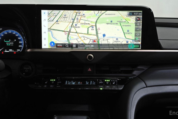 2025 Toyota Crown с пробегом 30 354 км