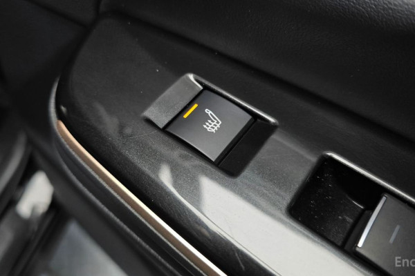 2025 Toyota Crown с пробегом 30 354 км