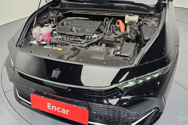 2024 Toyota Crown с пробегом 22 459 км