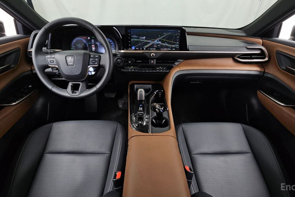 2026 Toyota Crown с пробегом 3 459 км