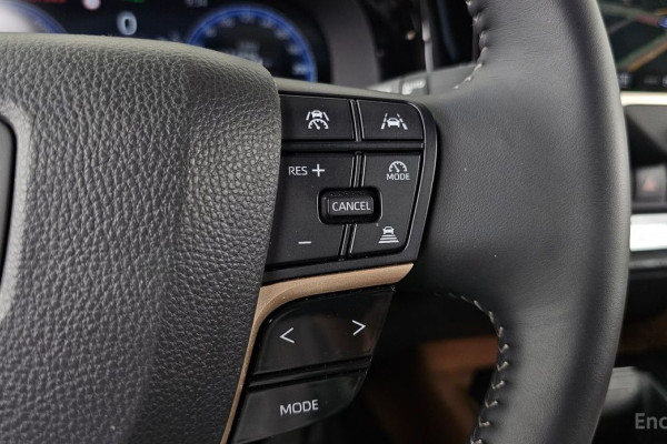 2026 Toyota Crown с пробегом 3 459 км