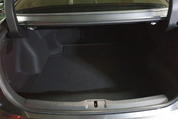 2024 Toyota Crown с пробегом 32 527 км