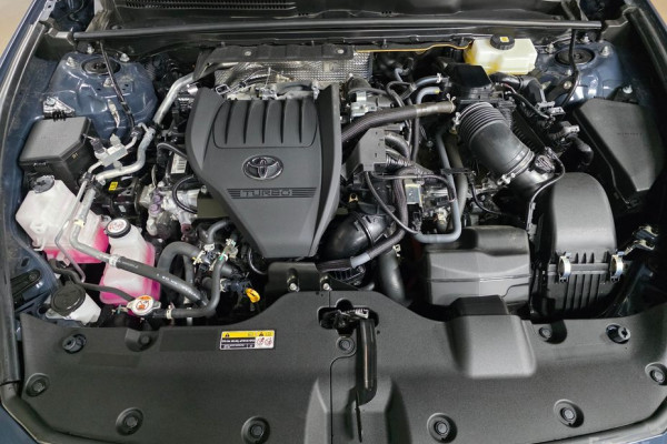 2024 Toyota Crown с пробегом 9 747 км