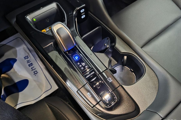 2024 Toyota Crown с пробегом 9 747 км