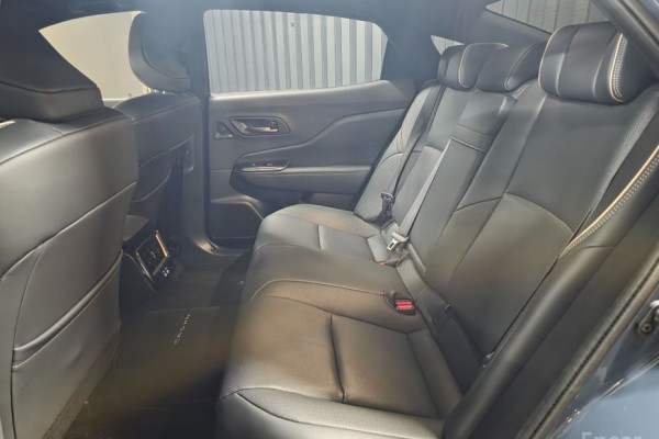 2024 Toyota Crown с пробегом 9 747 км