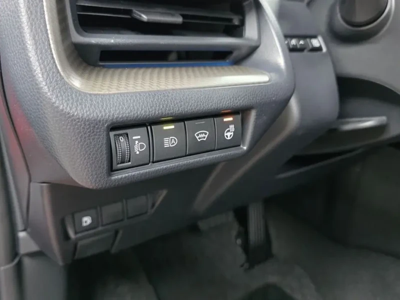 2024 Toyota Prius с пробегом 38 769 км