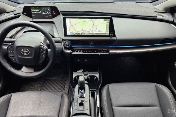 2025 Toyota Prius с пробегом 7 708 км