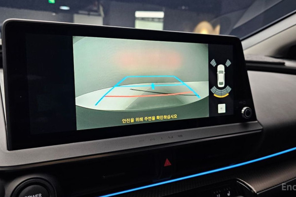 2025 Toyota Prius с пробегом 7 708 км