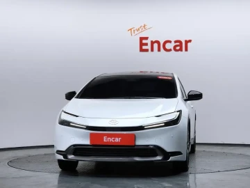 2024 Toyota Prius с пробегом 21 990 км