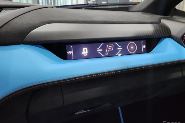 2025 Lamborghini Revuelto с пробегом 270 км