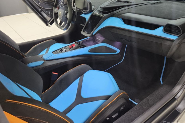 2025 Lamborghini Revuelto с пробегом 270 км