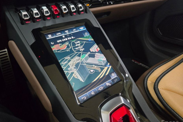 2022 Lamborghini Huracán с пробегом 9 052 км