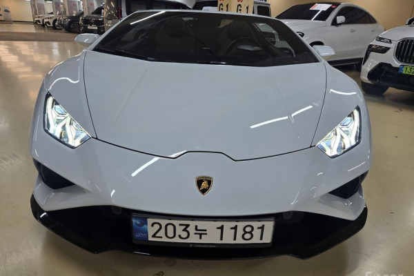 2022 Lamborghini Huracán с пробегом 9 052 км
