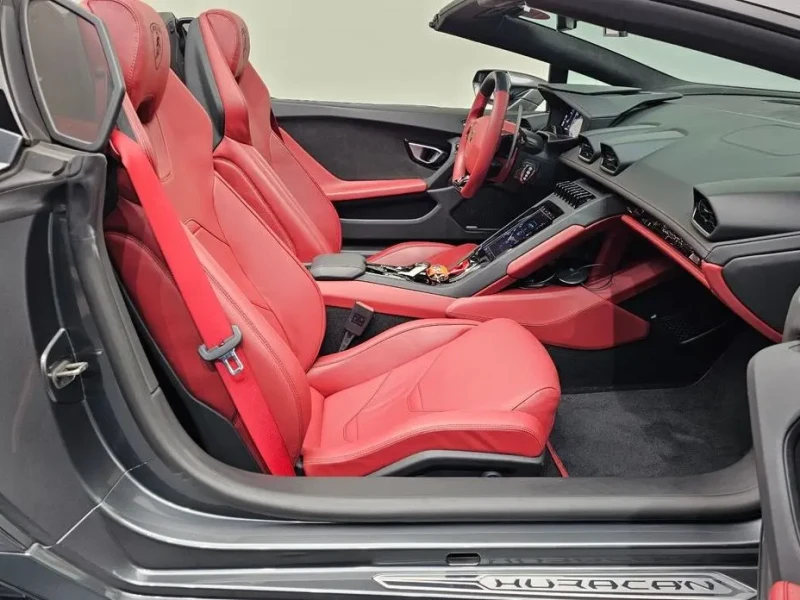 2023 Lamborghini Huracán с пробегом 25 742 км