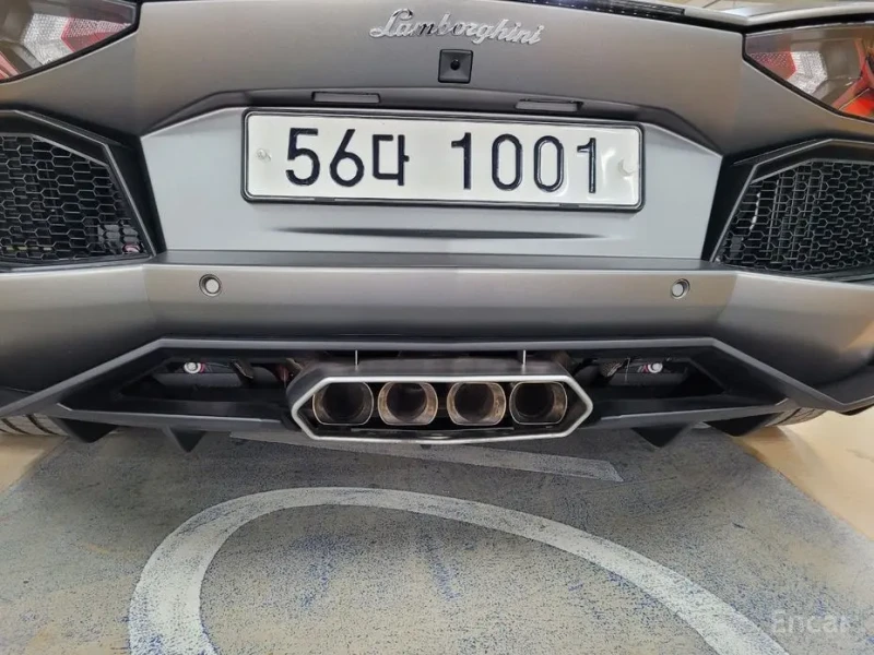 2016 Lamborghini Aventador с пробегом 1 800 км