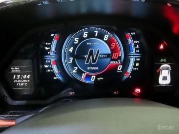 2018 Lamborghini Aventador с пробегом 10 052 км