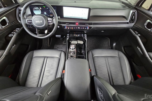 2025 Kia Sorento с пробегом 4 412 км