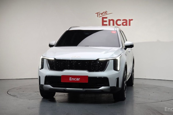 2023 Kia Sorento с пробегом 17 138 км