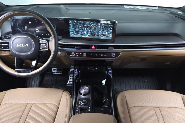 2023 Kia Sorento с пробегом 17 138 км