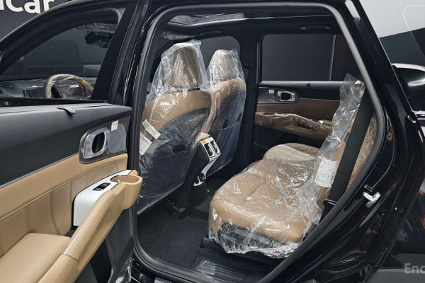 2025 Kia Sorento с пробегом 26 км