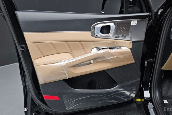 2025 Kia Sorento с пробегом 26 км